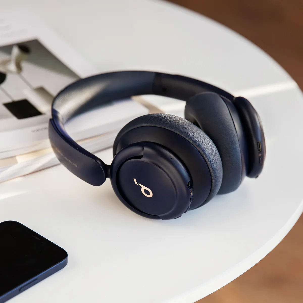 soundcore Q30 | Bluetooth Noise Cancelling Headphones - Image 11